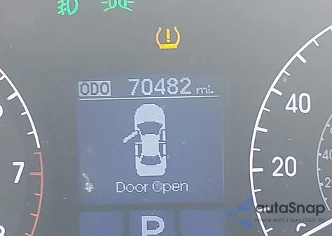 2013 Hyundai Genesis 3.8 from USA, damaged, VIN KMHGC4DD2DU245953